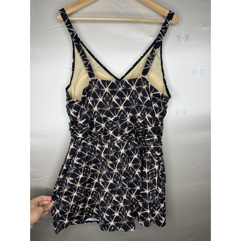 Denim & Co. Beach Petite V-Neck Ruched Waist Swim Dress Black ,Plus Petite 22 - Picture 8 of 10